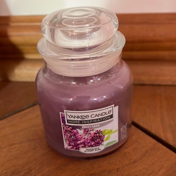 New Yankee jar candle - Picture 1 of 2
